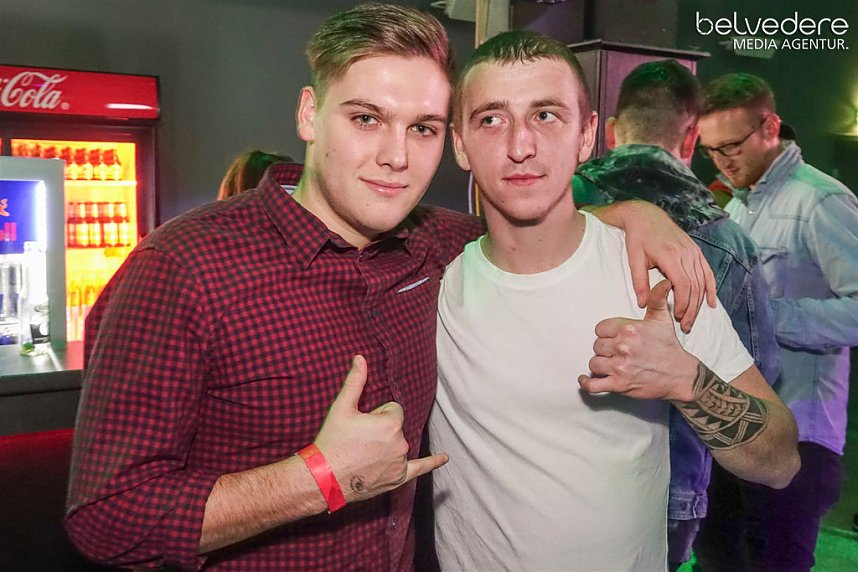 Party im Jugendclubhaus in Nordhausen - der Samstag