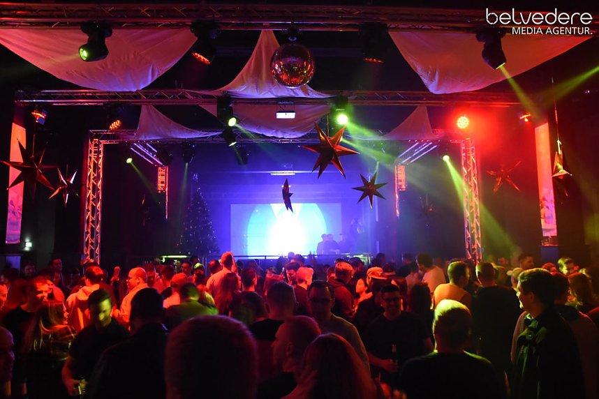 Party im Jugendclubhaus in Nordhausen - der Samstag