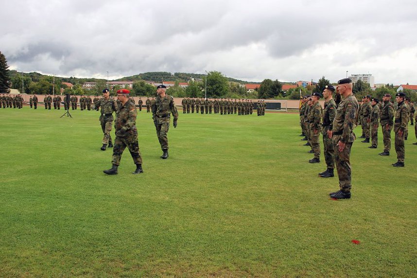K&uuml;rzeste Kommandeurszeit der Bundeswehr