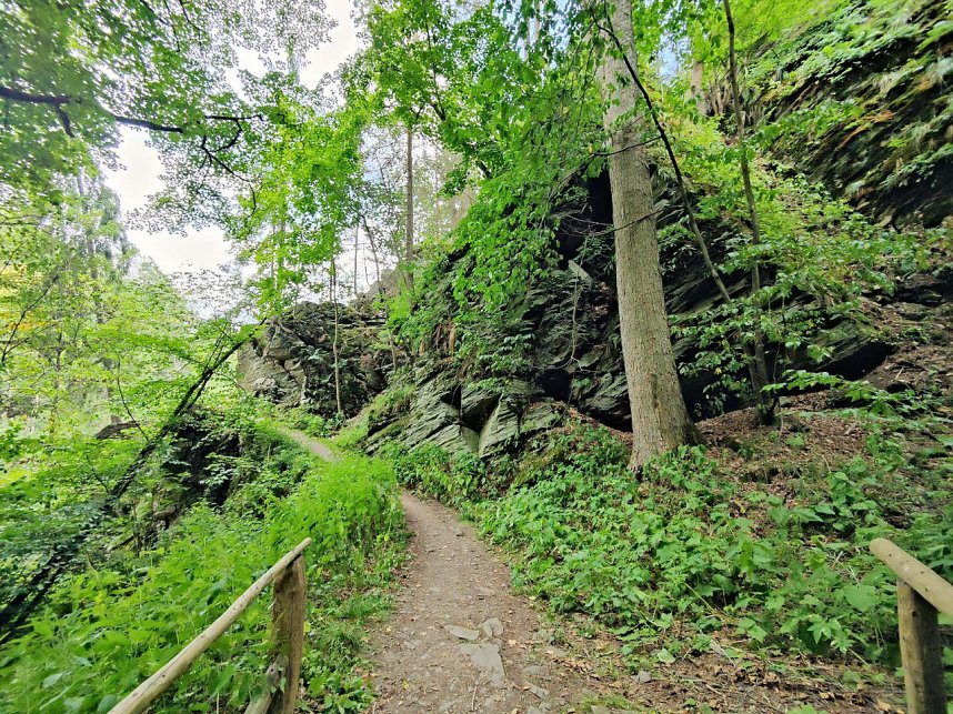 Vom M&auml;gdesprung zum Waldgagsthof