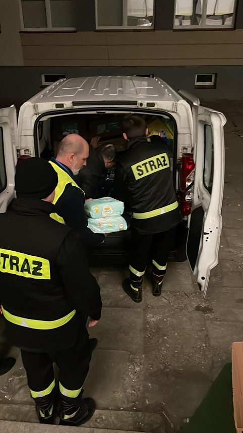 Aus dem Auffanglager an der polnisch-ukrainischen Grenze