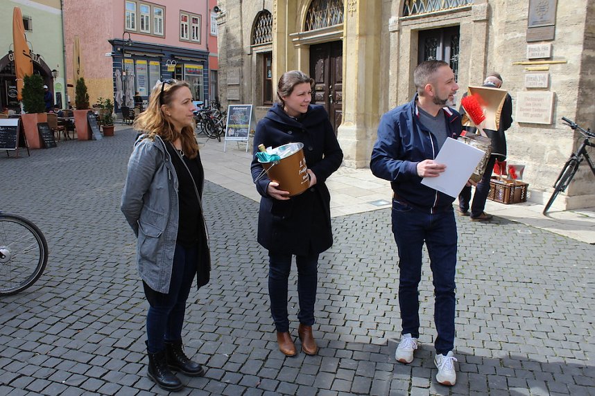 Fr&uuml;hjahrsputzaktion mit Verleihung der Goldenen Kehrschaufel