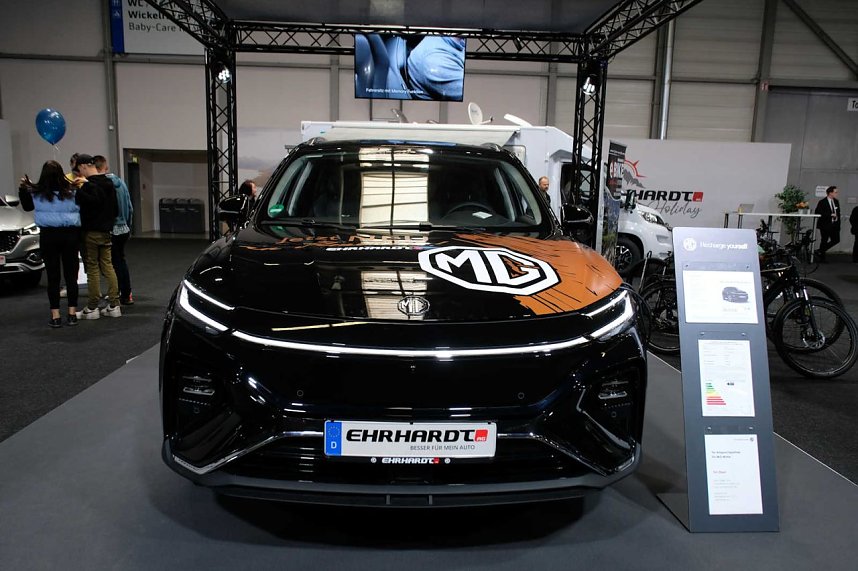 Peter Blei unterwegs auf der Erfurter Automobilmesse