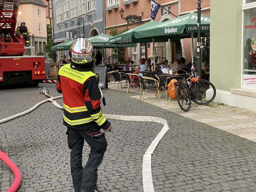Feuerwehr&uuml;bung in der Bad Langensalzaer Altstadt