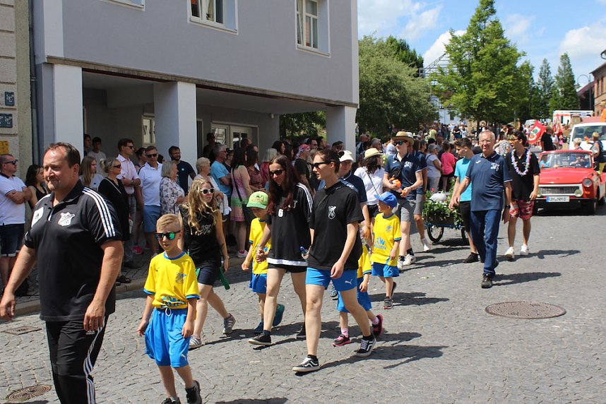 Festumzug zum Brunnenfest