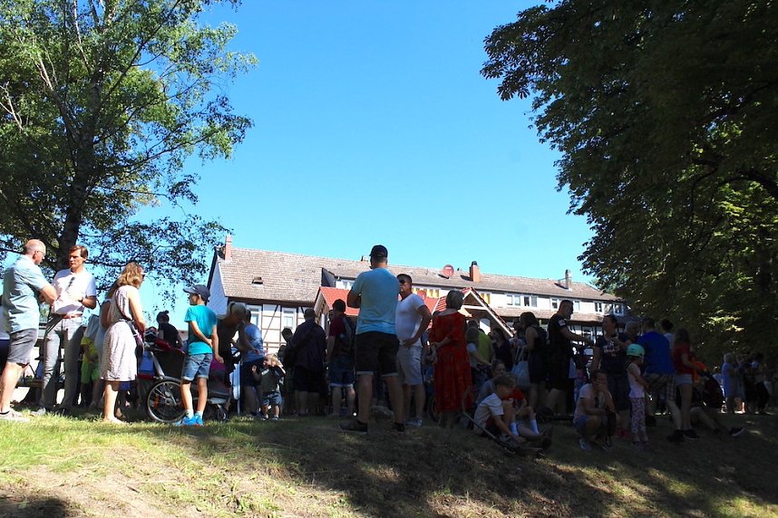 Am Start und an der Strecke des Entenrennens 2022