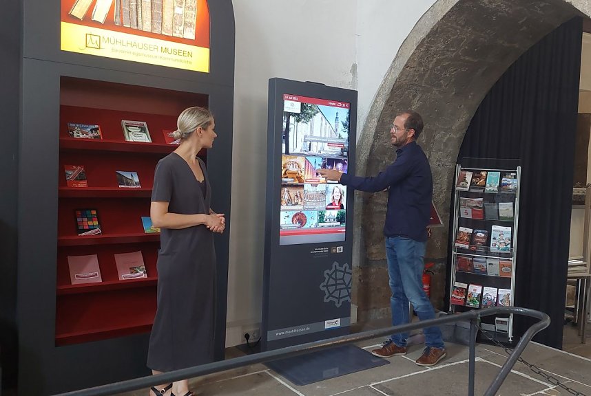 Vorstell8ung touristischer Wegweisung