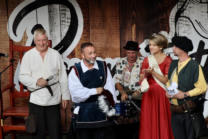 Mit einem phantastischen Spektakel und die Verabschiedung aller Akteure, endete das 28. Mittelalterfest von Bad Langensalza