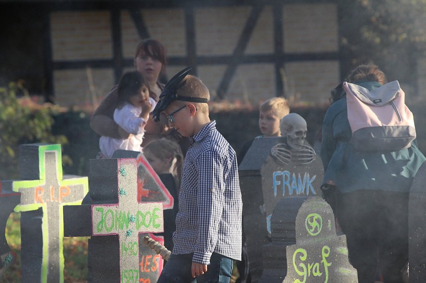 Halloween-Party im Schl&ouml;sschenpark