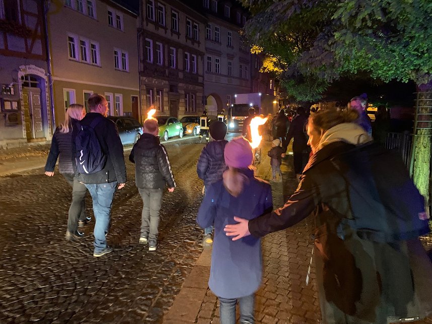 Stimmungsvoller Martinsnumzug in Bad Langensalza