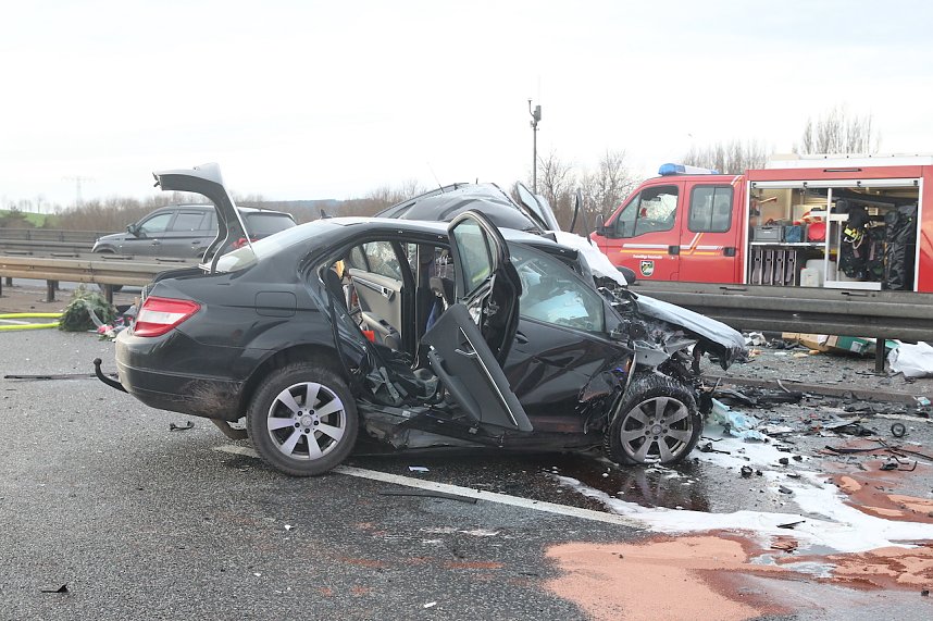 Tragischer Unfall auf der A 38