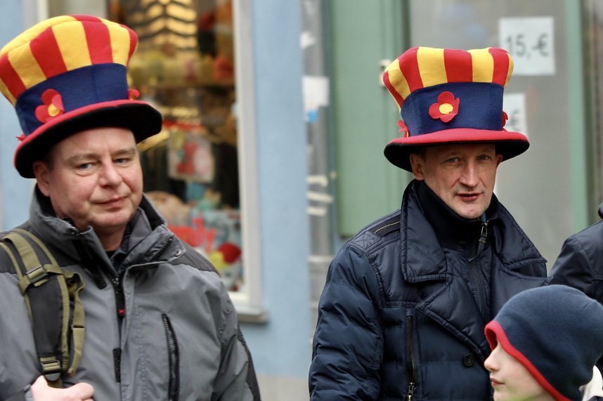 ZUm Karnevalsumzug zog es viele Jecken in die Stadt Bad Langensalza