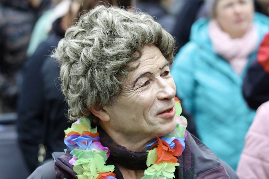 ZUm Karnevalsumzug zog es viele Jecken in die Stadt Bad Langensalza