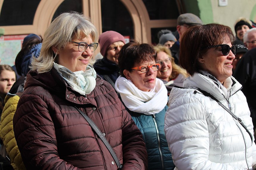 &Uuml;ber 100 G&auml;ste kamen zum Weltg&auml;stef&uuml;hrertag in die Rosenstadt Bad Langensalza, um an einer Sonderf&uuml;hrung teilzunehmen