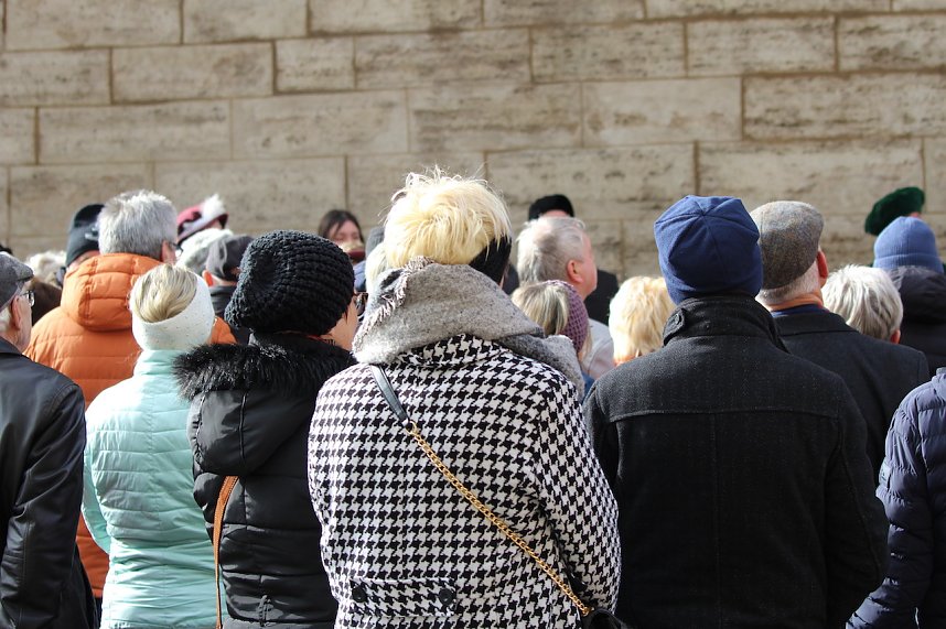 &Uuml;ber 100 G&auml;ste kamen zum Weltg&auml;stef&uuml;hrertag in die Rosenstadt Bad Langensalza, um an einer Sonderf&uuml;hrung teilzunehmen