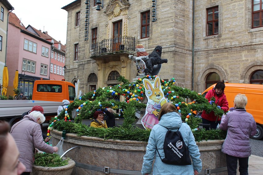 Fr&uuml;hjahrsputz am Bad Langensalzaer Rathaus