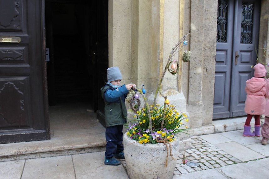Fr&uuml;hjahrsputz am Bad Langensalzaer Rathaus
