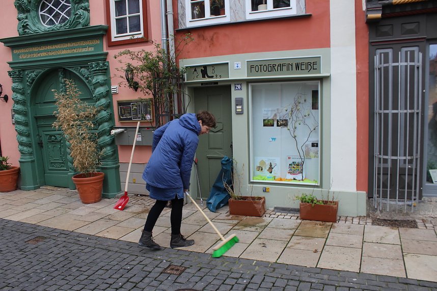 Fr&uuml;hjahrsputz am Bad Langensalzaer Rathaus