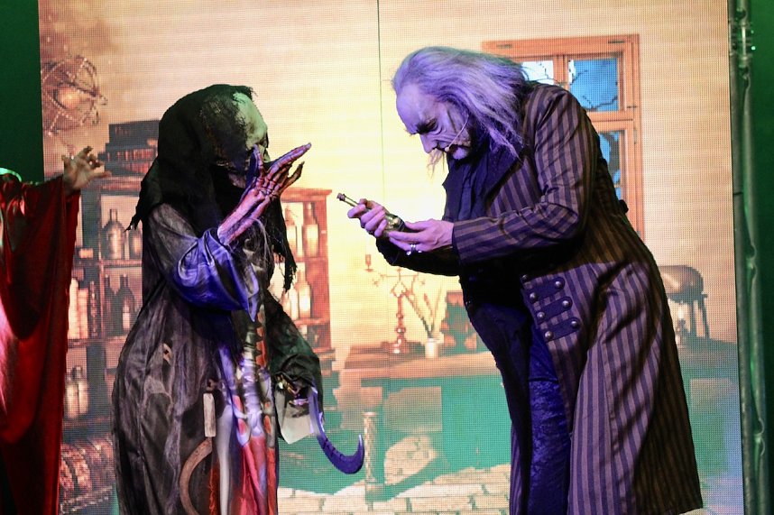 Rockthater "Faust n Roll" nach Goethe im Stocksen in Sondershausen