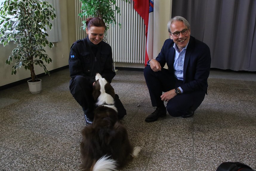Besuch bei der Nordh&auml;user Hundestaffel