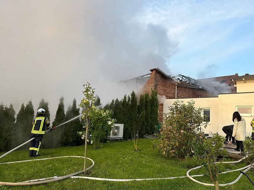 Gro&szlig;brand in Sch&ouml;nstedt
