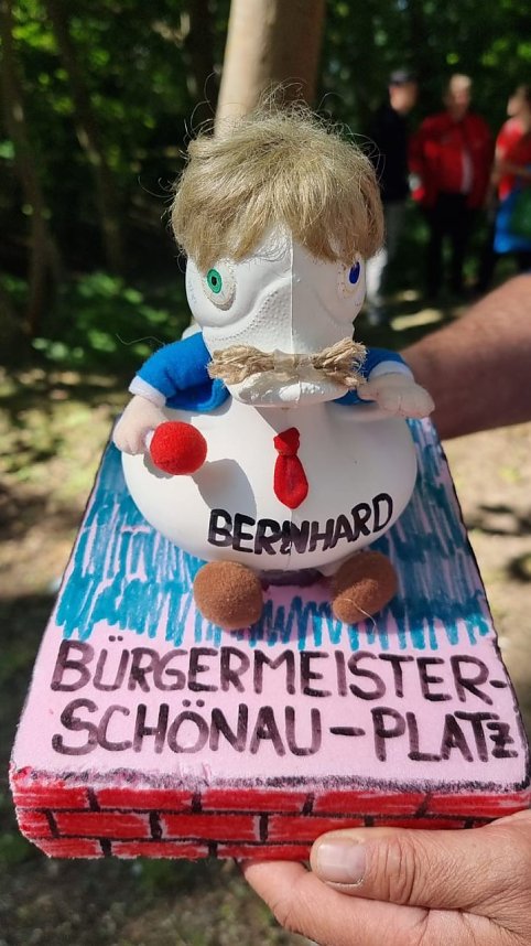 Ein begeisterndes Entenrennen verzauberte Bad Langensalza