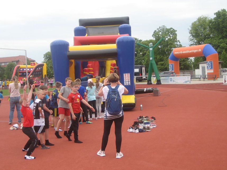 VR Bank Sporttag im Stadion der Freundschaft