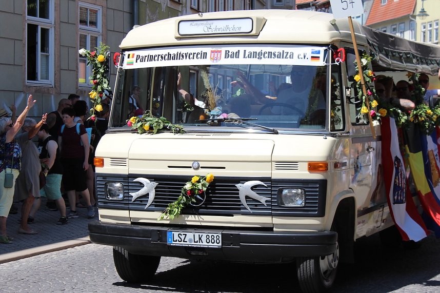 Fr&ouml;hliche Stimmung beim 210 Brunnenfest in Bad Langensalza