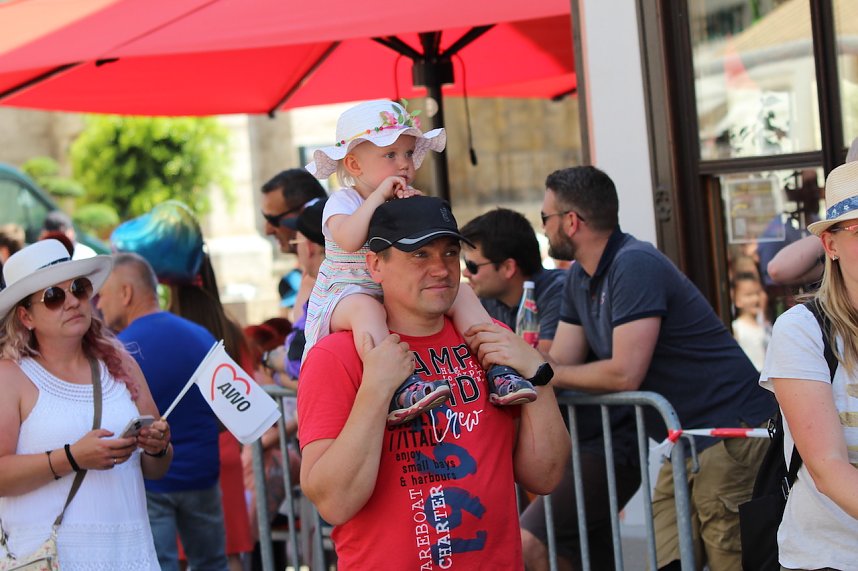 Fr&ouml;hliche Stimmung beim 210 Brunnenfest in Bad Langensalza