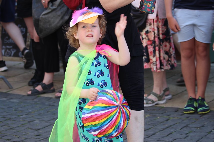 Fr&ouml;hliche Stimmung beim 210 Brunnenfest in Bad Langensalza