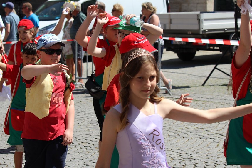 Fr&ouml;hliche Stimmung beim 210 Brunnenfest in Bad Langensalza