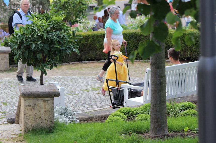 M&auml;rchenfest im Schl&ouml;sschenpark