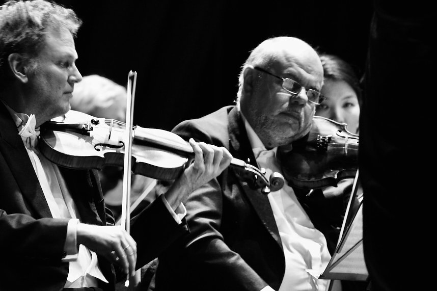 Weihnachtskonzert der Th&uuml;ringer Philharmonie Gotha-Eisenach im KKZ in Bad Langensalza