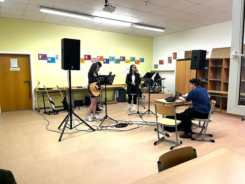 Lebendiger Adventskalender im Seiler-Gymnasium