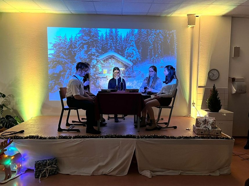 Lebendiger Adventskalender im Seiler-Gymnasium