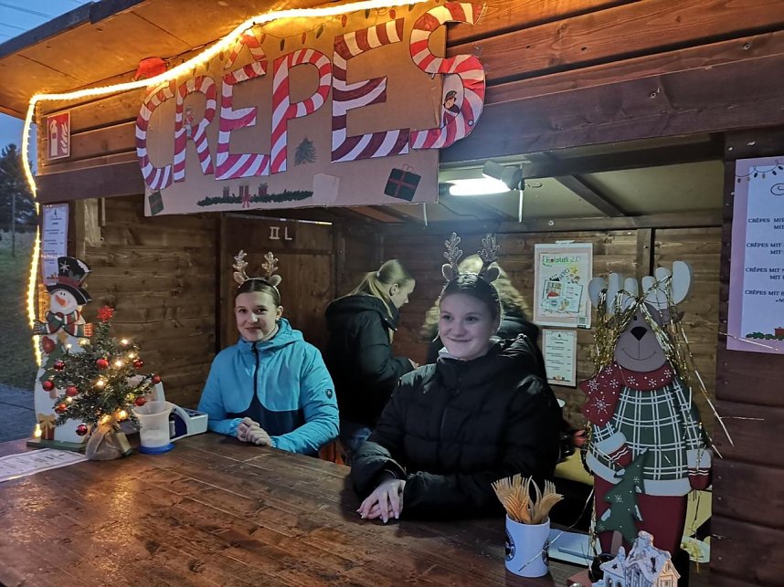 Lebendiger Adventskalender im Seiler-Gymnasium