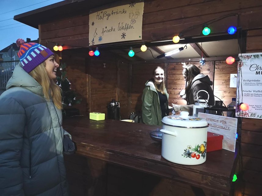 Lebendiger Adventskalender im Seiler-Gymnasium