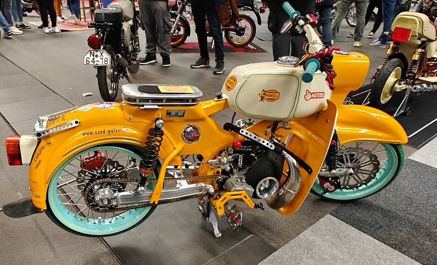 Peter Blei unterwegs auf der Motorradmesse