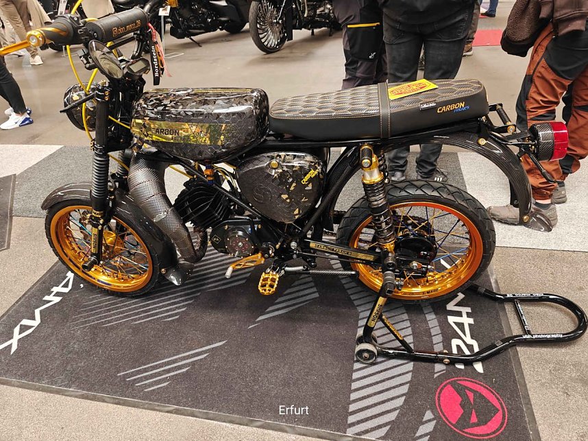 Peter Blei unterwegs auf der Motorradmesse