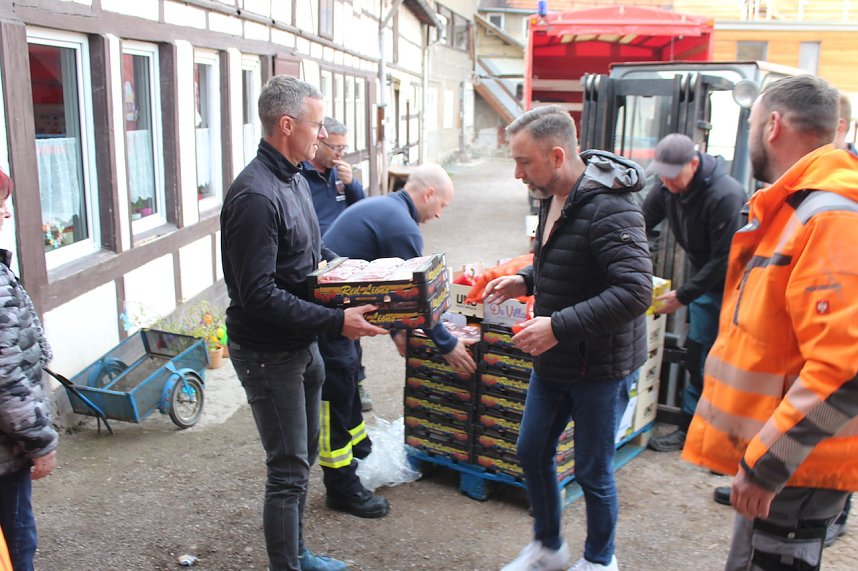 Gro&szlig;e Hilfslieferung f&uuml;r Bad Langensalzaer Tafel