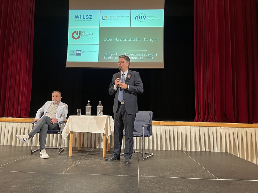 Szenen einer kontroversen Fragestunde