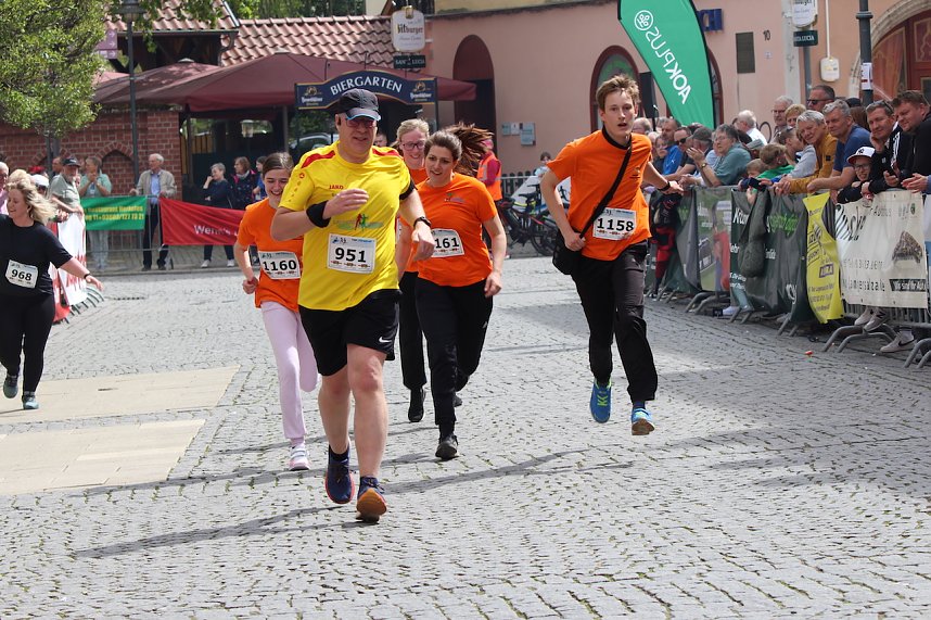 Eintausend L&auml;uferinnen und L&auml;ufer beteiligten sich am 3T&uuml;rmelauf in Bad Langensalza 2024