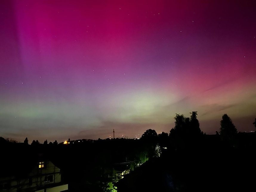 Polarlichter &uuml;ber Schm&ouml;lln in Ostth&uuml;ringen