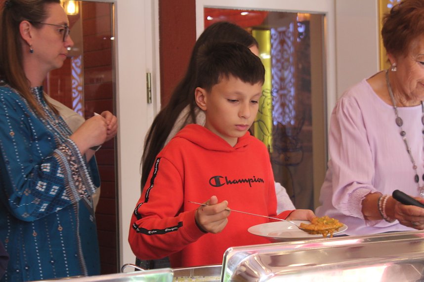 Er&ouml;ffnungsfeier mit geladenen G&auml;sten im Punjabi Bad&acute;sha