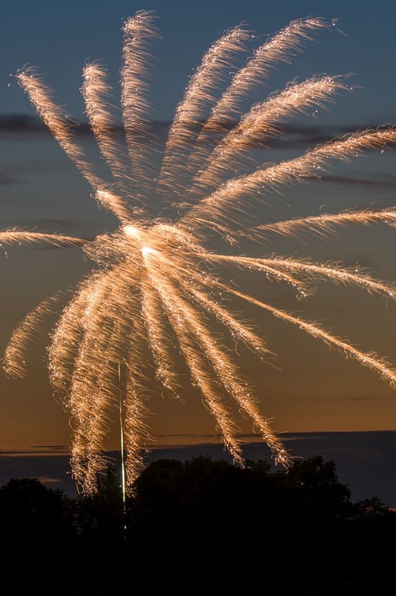 Feuerwerk zum Brunnenfest 2024