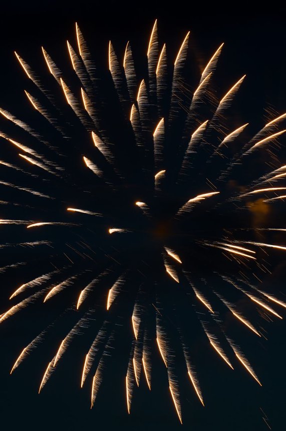 Feuerwerk zum Brunnenfest 2024