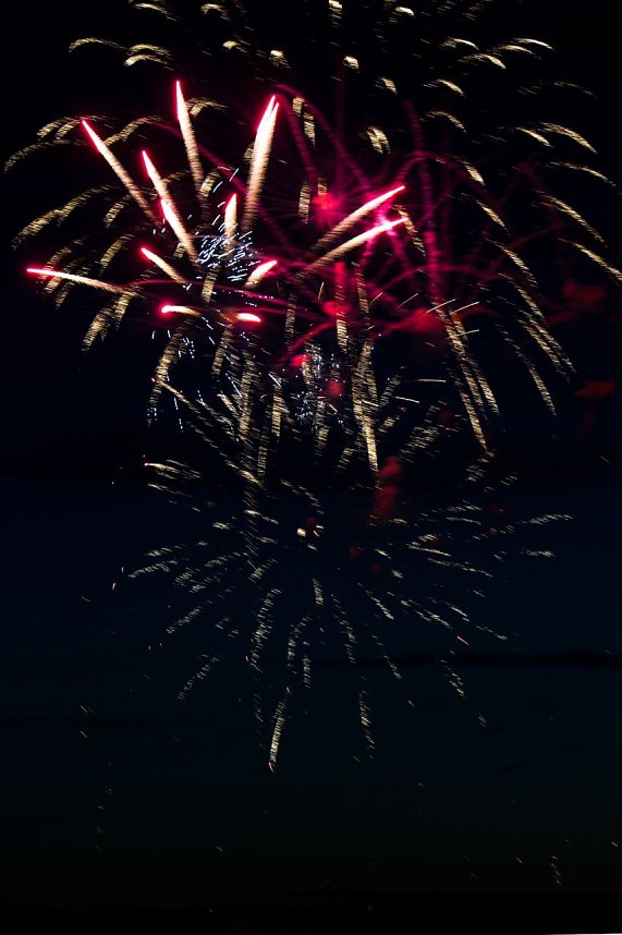 Feuerwerk zum Brunnenfest 2024