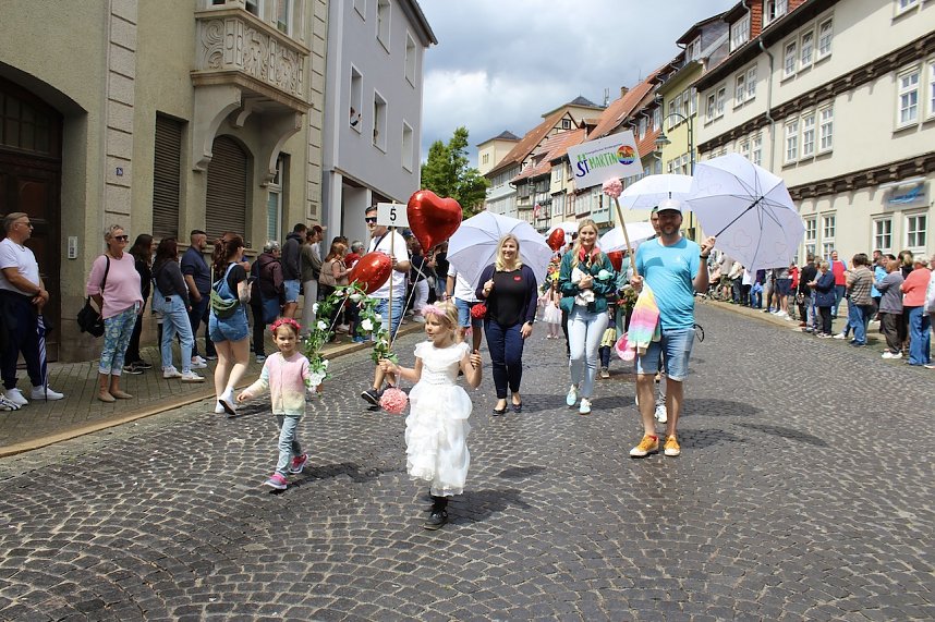 Gro&szlig;er festlicher Umzug zum 211. Brunnenfest in Bad Langensalza