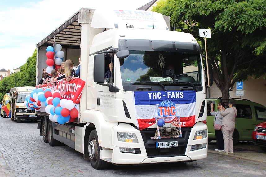 Farbenfroher Festumzug zum 211. Brunnenfest in Bad Langensalza