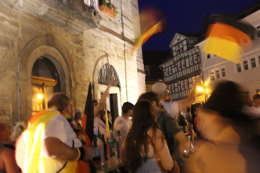 Public Viewing auf dem Neumarkt in Bad Langensalza zum Achtelfinalspiel der EM 2024 - Deutschland gegen D&auml;nemark